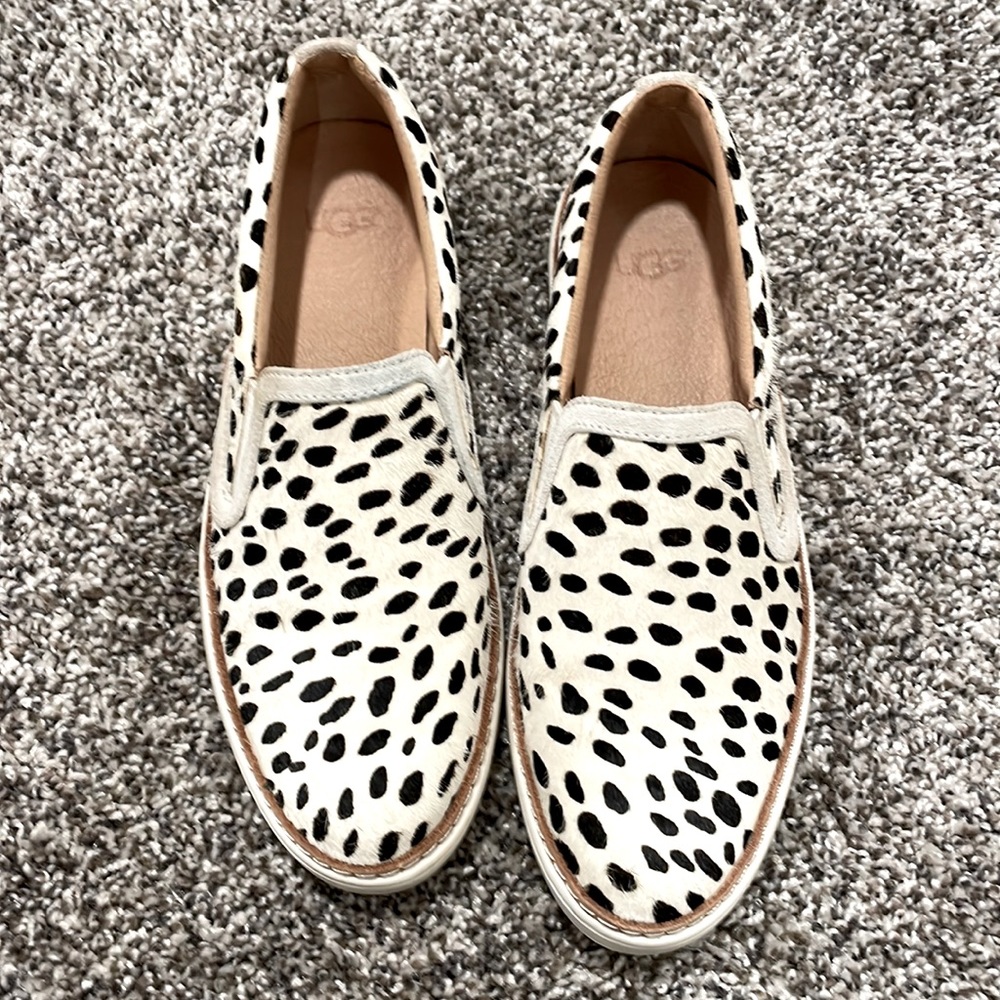 UGG Slip-ons
